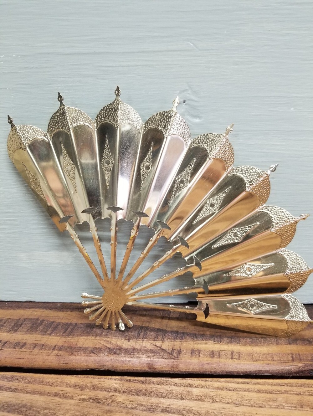 Home Interiors Homco Gold Metal Wall Fan Accent